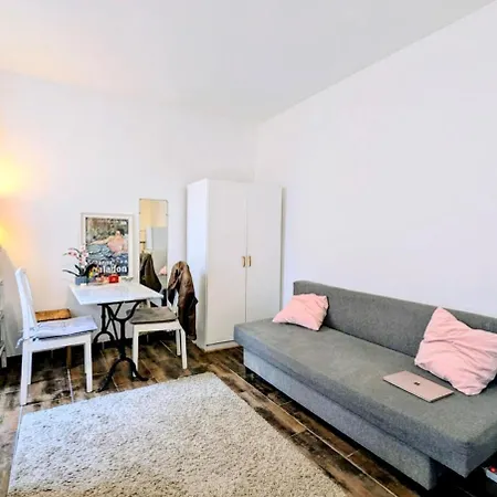 Apartment Calme Et Confortable Pere Lachaise Paris